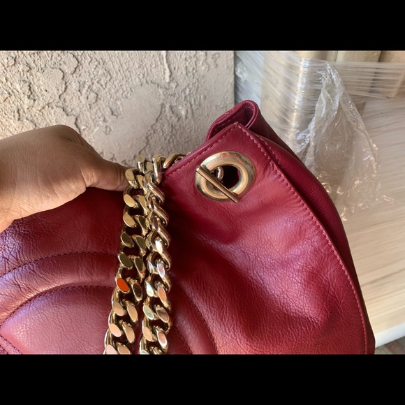 Valentino - Picture 5 of 8